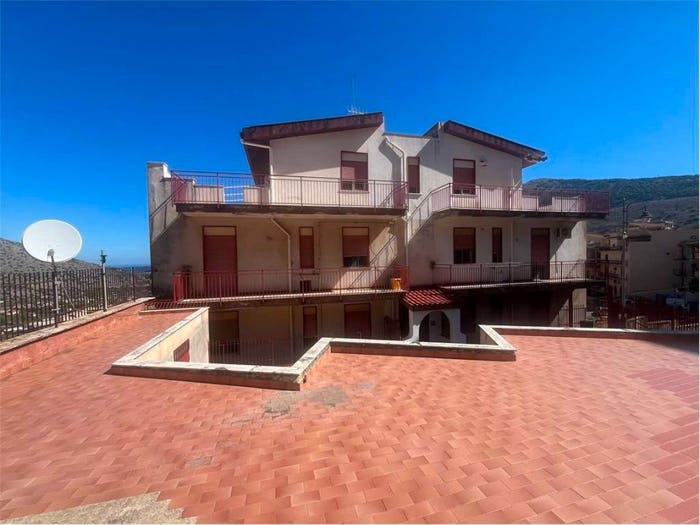 Appartamento con 5 locali in vendita in Centro, Torretta