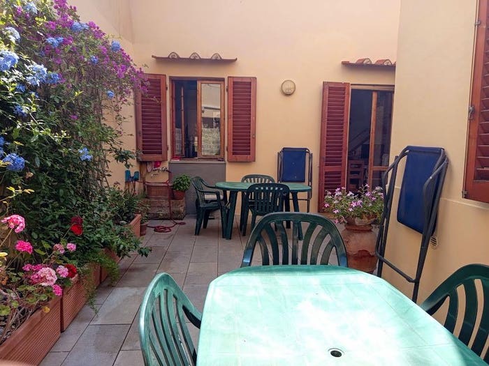 Casa con 6 locali in vendita in Via Reginaldo Giuliani, Careggi Rifredi Dalmazia, Firenze