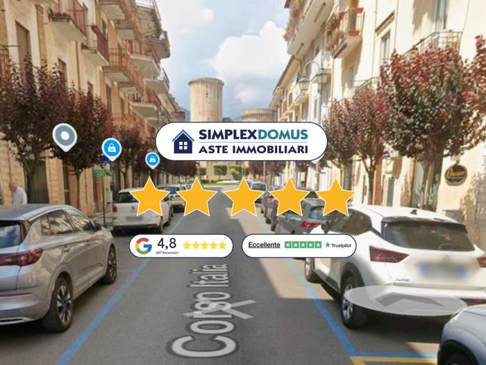 Appartamento con 6 locali in vendita in Corso Italia, Centro, Fondi