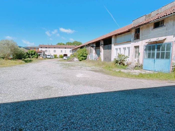 Casa con 6 locali in vendita in Sant'Antonio, Novara