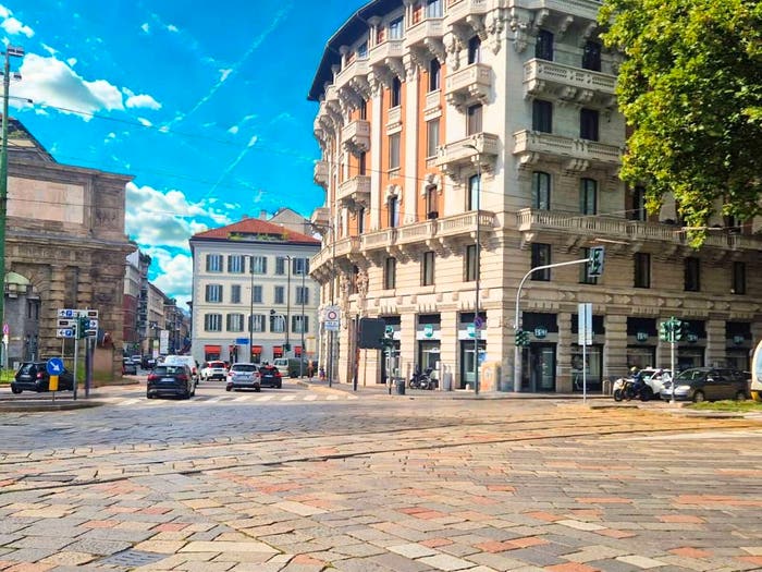Casa bilocale in vendita in Viale Monte Nero, Montenero, Milano