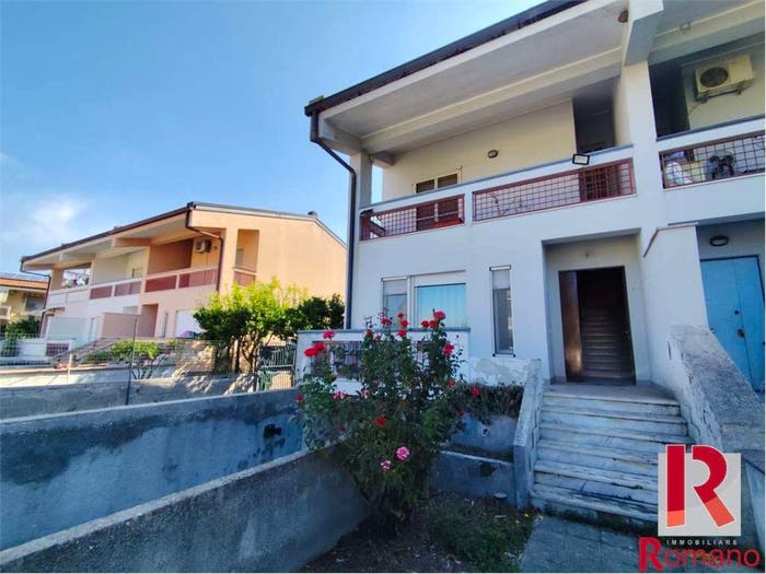 Casa con 5 locali in vendita in Via Parisi, Capua