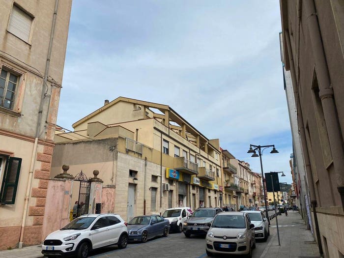 Appartamento con 5 locali in vendita in Via Roma, Centro, Nuoro