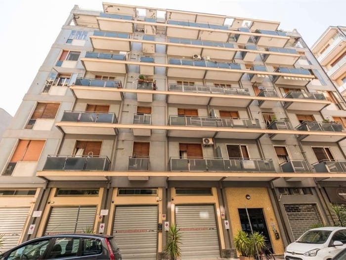Appartamento con 5 locali in vendita in via Aurelio Saffi, Viale Bovio Piazza Duca degli Abruzzi, Pescara