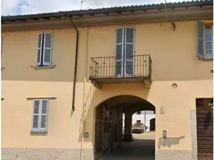 Casa con 6 locali in vendita in Via Giacomo Matteotti, Centro, Ottobiano