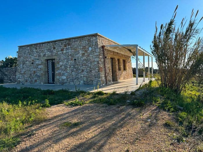 Casa con 6 locali in vendita in Strada Vicinale Serrazzuti, Morciano di Leuca
