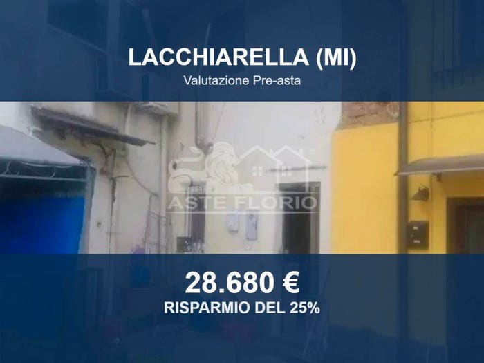Appartamento trilocale in vendita in Via A Manzoni, Casirate Olona, Lacchiarella