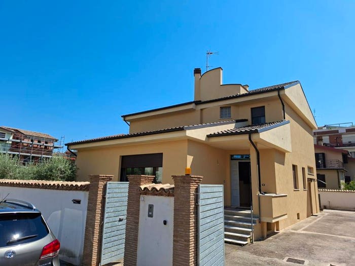 Casa in vendita in Centro, Fondi