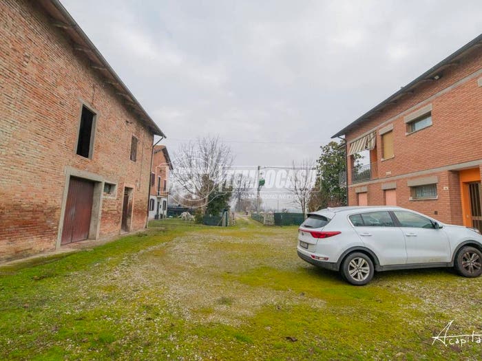 Casa trilocale in vendita in Via Provinciale Est, Nonantola