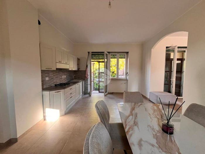 Casa con 6 locali in vendita in Via Cernaia, Centro, Gassino Torinese