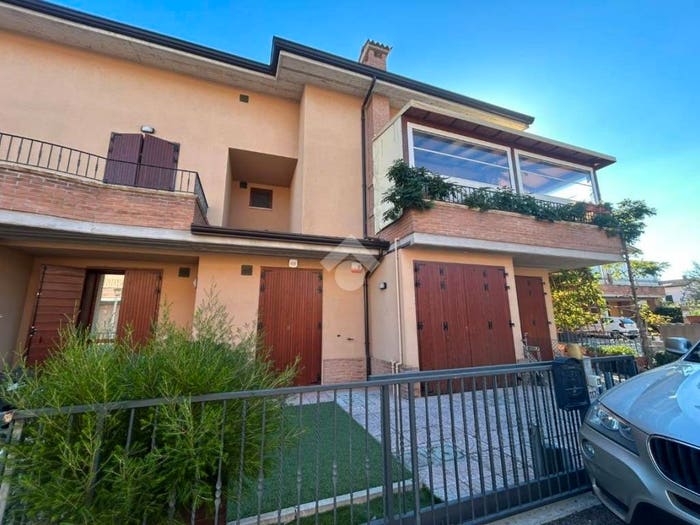 Appartamento trilocale in vendita in Via zancanaro tono, Lido Adriano Lido di Dante, Ravenna