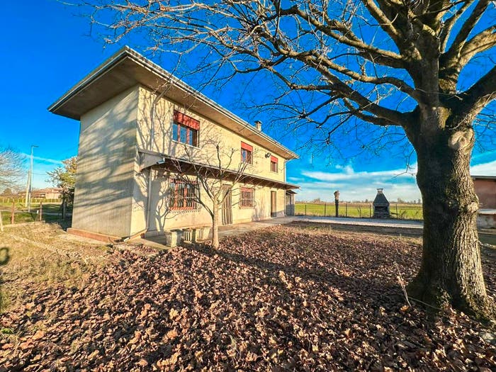 Casa con 5 locali in vendita in Via Zenona, Centro, Castagnaro