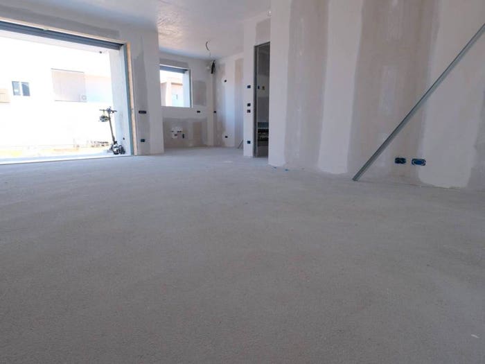 Appartamento trilocale in vendita in Via Sant'Agostino, Azzano San Paolo