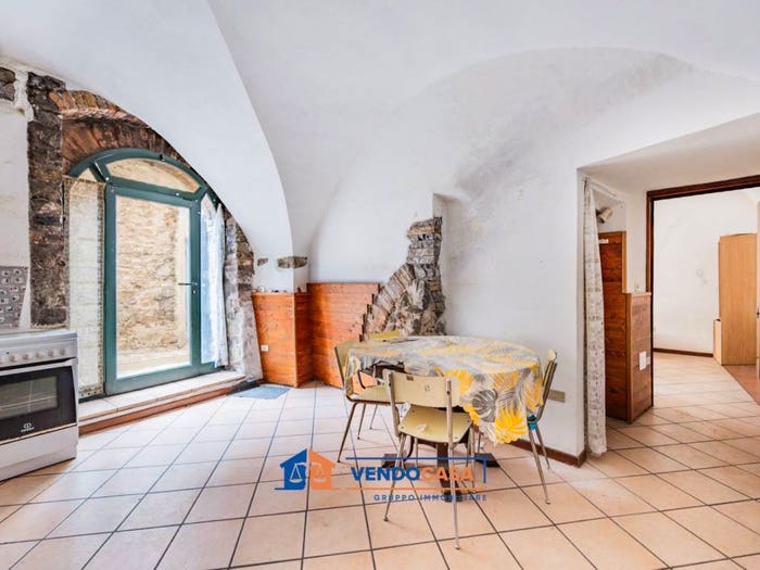 Appartamento bilocale in vendita in Vico Scotto, Centro, Albenga