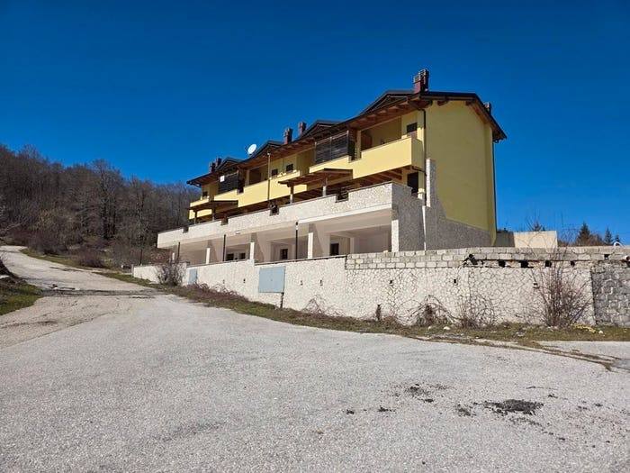 Appartamento quadrilocale in vendita in Via Beato Salvatore Lilli, Camporotondo, Cappadocia