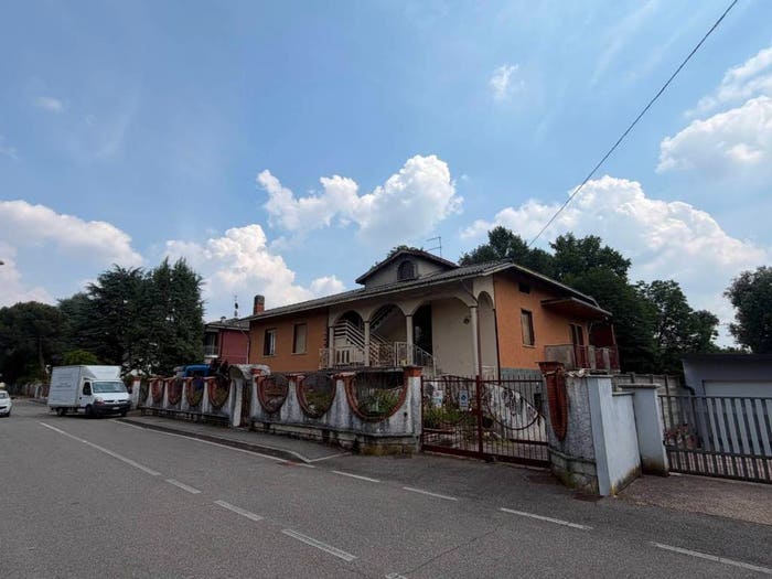 Casa quadrilocale in vendita in Via Sant'Antonio, Centro, Misinto