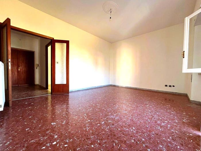 Appartamento quadrilocale in vendita in Via Traiano, Centro, Aprilia