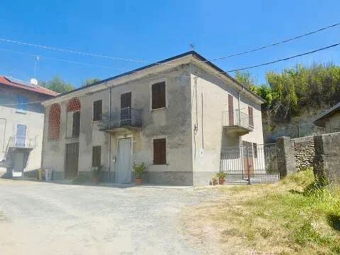 Casa con 6 locali in vendita in Vi No Number, Bistagno