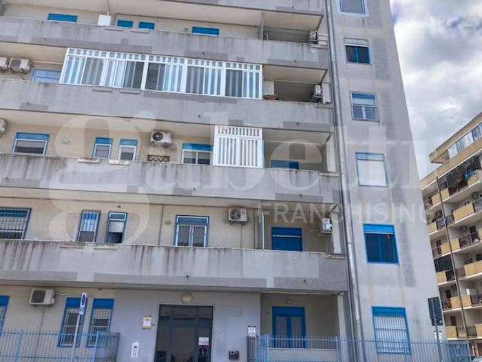 Appartamento bilocale in vendita in Via Chimienti, Cappuccini, Brindisi
