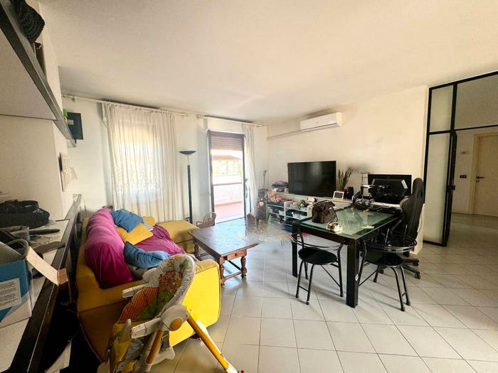 Appartamento con 5 locali in vendita in Via Francesco Petrarca, Figline Valdarno, Figline e Incisa Valdarno
