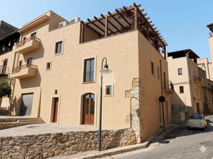 Casa bilocale in vendita in Via Discesa Santuario, Centro, Alcamo