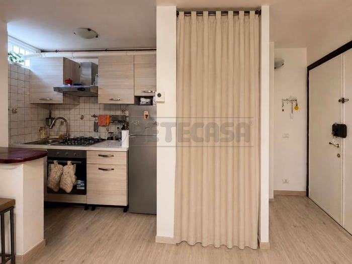 Appartamento con 5 locali in vendita in Via del Balico, Marina di Massa Centro, Massa