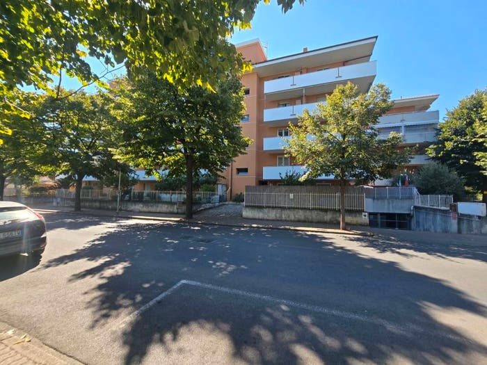 Appartamento trilocale in vendita in Viale Marzo, Centro, Albenga