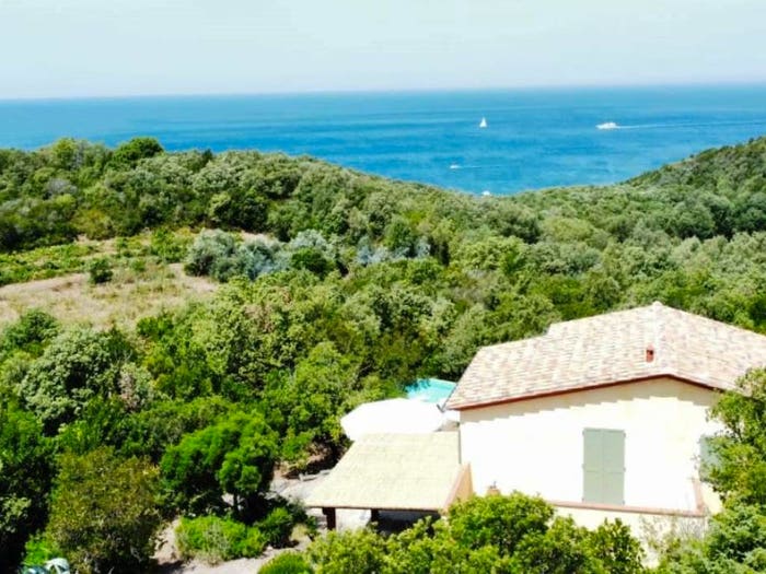 Casa con 5 locali in vendita in Cala Mandriola, Rio