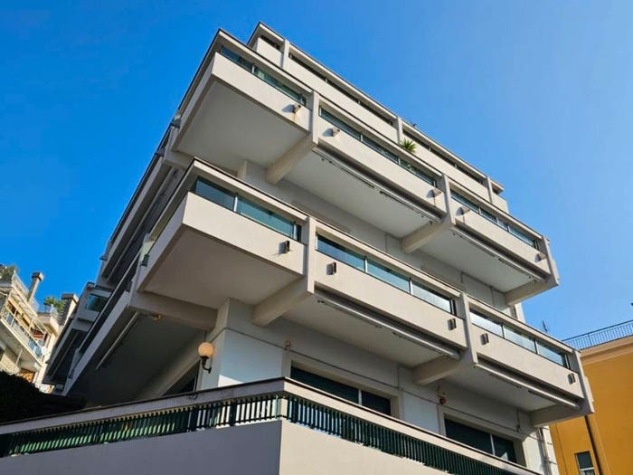 Casa con 6 locali in vendita in Via Giovanni Bettolo, Quinto, Genova