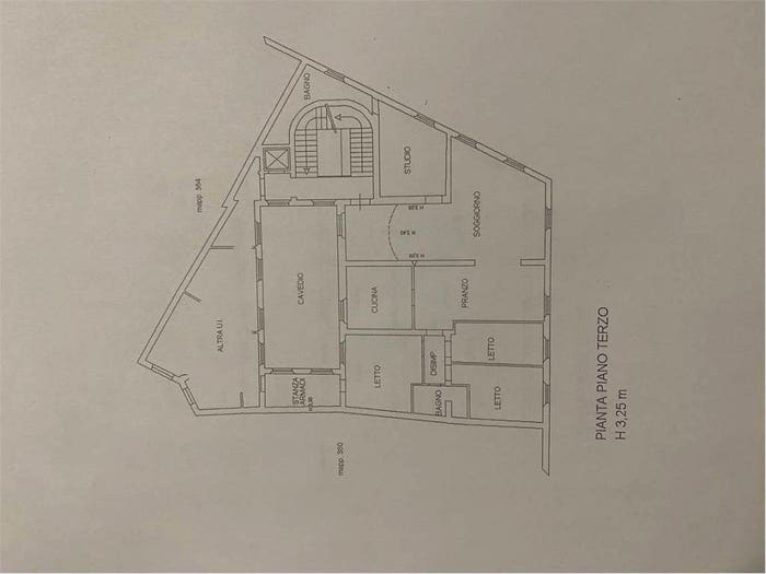 Case in Vendita e in Affitto - 2