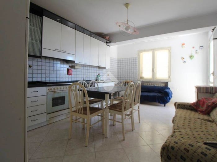 Appartamento quadrilocale in vendita in Via Figurella, Catona Villa San Giuseppe, Reggio Calabria