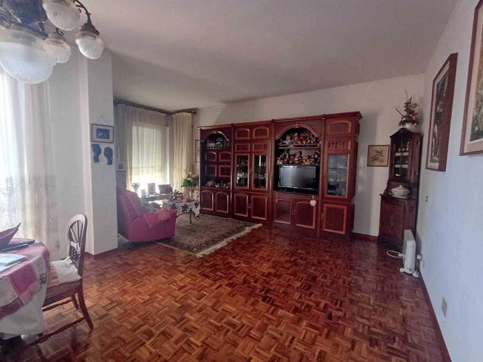 Appartamento con 6 locali in vendita in Via Piave, Centro, Albenga
