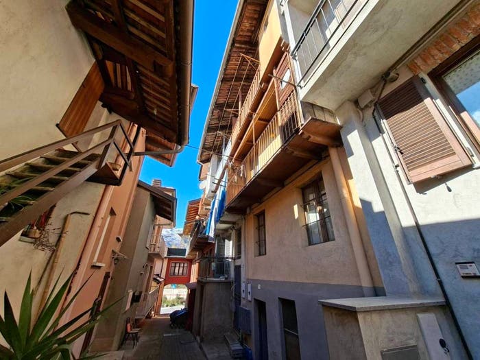Casa con 5 locali in vendita in via basilio bona, Sordevolo