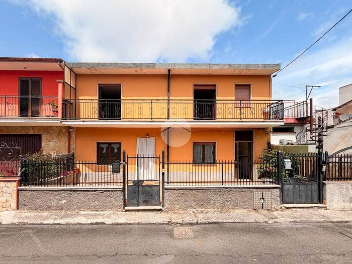 Casa con 6 locali in vendita in Via enrico cialdini, Centro, Avezzano