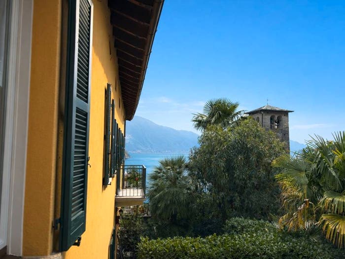 Appartamento trilocale in vendita in Via Armando Diaz, Menaggio