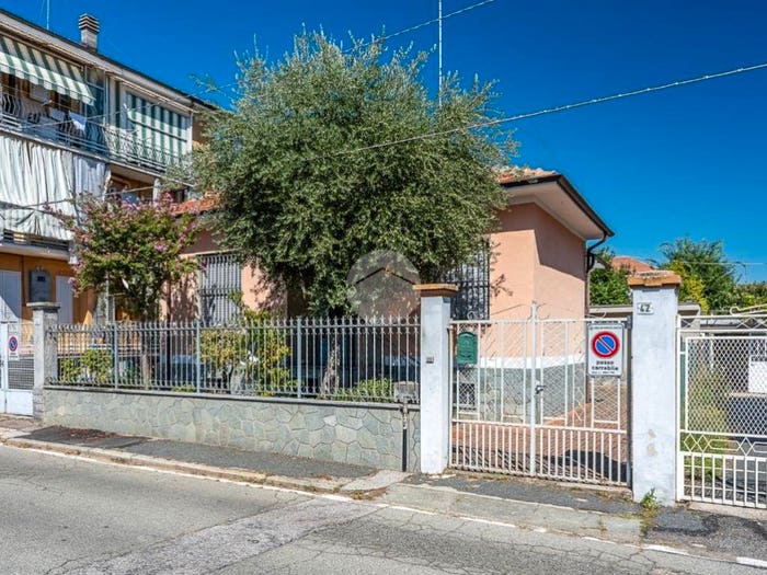 Casa bilocale in vendita in Via Cavour, Centro, Grugliasco