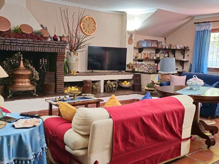 Casa con 5 locali in vendita in Via Michele Camusso, Ercole, Caserta