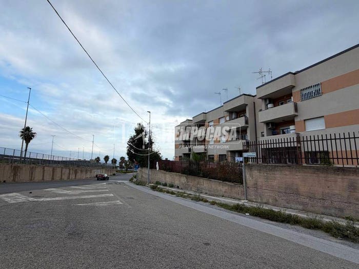 Appartamento quadrilocale in vendita in Viale Torrente San Filippo, Santa Lucia San Filippo, Messina