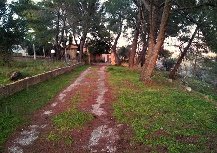 Appartamento trilocale in vendita in Strada Provinciale Scaloria Snc, Manfredonia