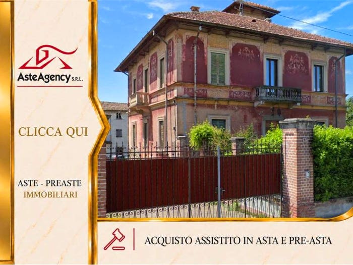 Casa con 6 locali in vendita in Via Torino, Centro, Casteggio