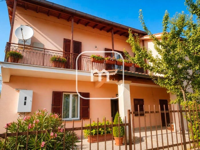 Casa trilocale in vendita in Via Quadrelle, Centro, Palestrina
