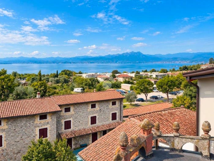 Casa con 6 locali in vendita in Via castello, Pacengo, Lazise
