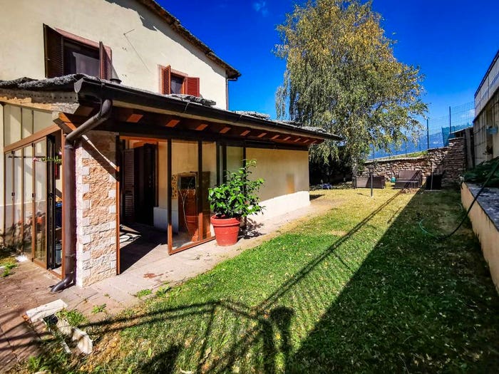 Casa quadrilocale in vendita in Via Provalo, Sant'Anna d'Alfaedo