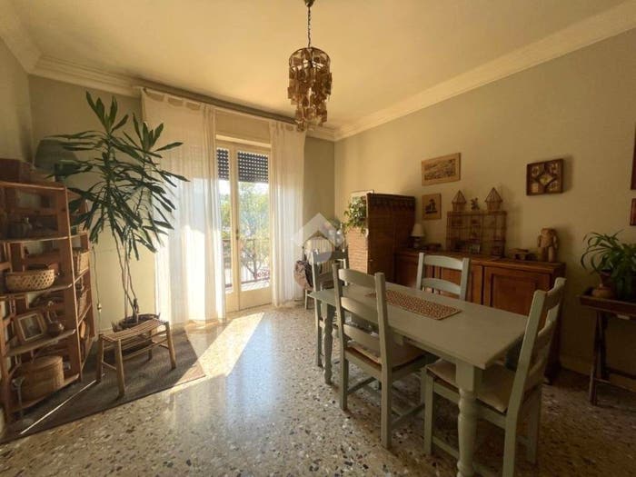 Appartamento trilocale in vendita in Via Giulio Crescenzi, Conca Fiorita, Bergamo