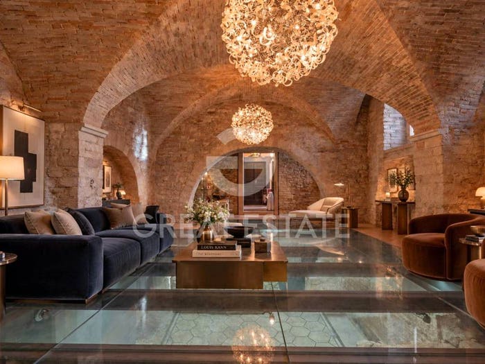 Appartamento con 6 locali in vendita in Centro Storico, Assisi