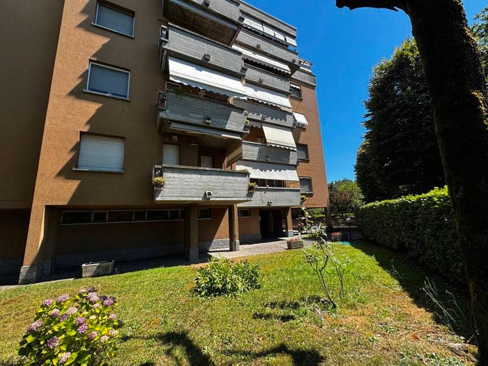 Appartamento quadrilocale in vendita in Viale Papa Giovanni XXIII, San Fereolo Albarola Faustina, Lodi