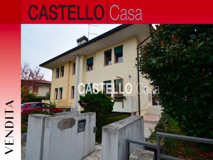 Casa con 5 locali in vendita in via Vinci, Castelfranco Veneto