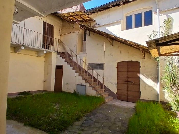 Casa con 5 locali in vendita in Centro, Mortara