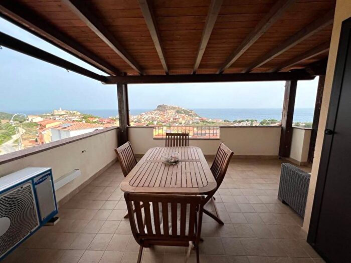 Casa bilocale in vendita in Via Porto Turistico, Centro, Castelsardo