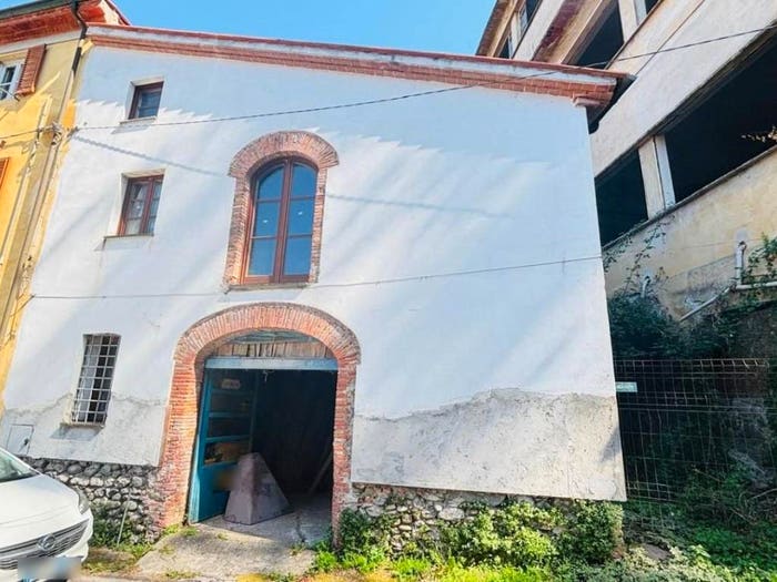 Casa bilocale in vendita in Via di Santo Stefano di Moriano, Ponte a Moriano, Lucca